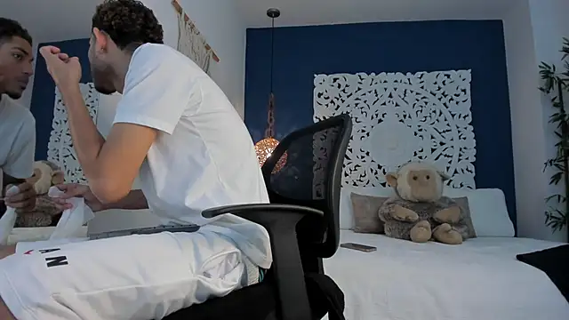 Snapshot of Adonis_WB chatting on 11.05.25 Adonis WB online show from 11.05.25