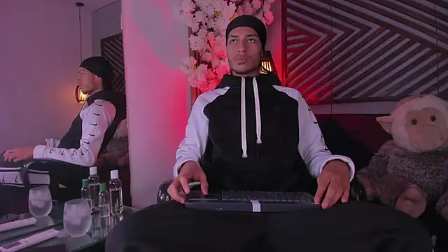 Adonis WB online show from 01.11.26