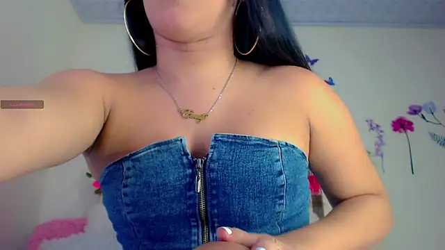 Eemily - online show from 10.13.25