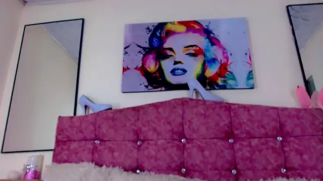 Eemily - online show from 11.06.25