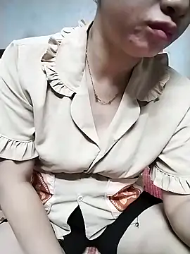 Mie rose online show from 09.28.25