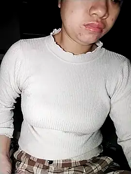 Mie rose online show from 11.20.25