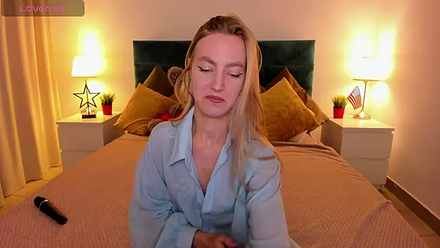 mishapallmer online show from 09.30.25