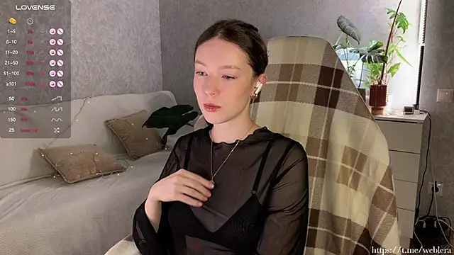 Snapshot of lucky13___ chatting on 11.14.25 lucky13 online show from 11.14.25