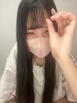 noa uxu online show from 09.14.25