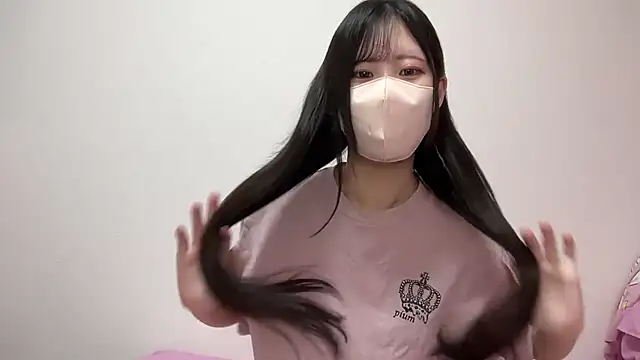 noa uxu online show from 10.16.25