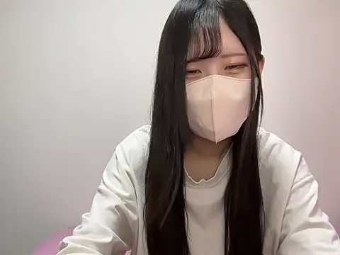 noa uxu online show from 10.22.25