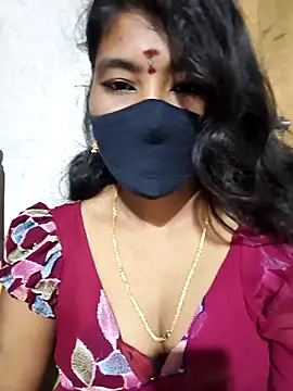 Snapshot of srav43 chatting on 10.12.25 srav43 online show from 10.12.25