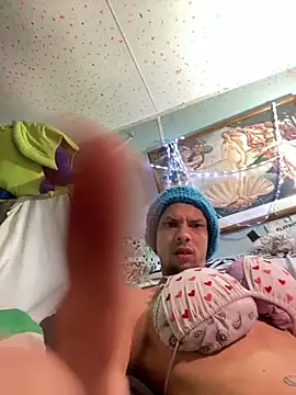 Snapshot of ColDreaMZz93 chatting on 03.23.26 ColDreaMZz93 online show from 03.23.26