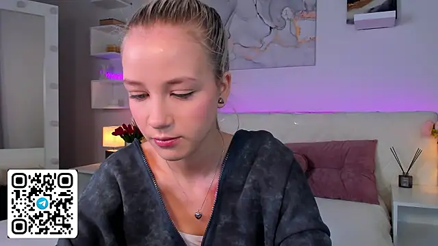 Snapshot of Anellyball chatting on 02.16.26 Anellyball online show from 02.16.26