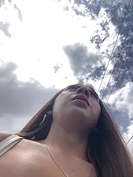 Snapshot of Sara-cooper2 chatting on 10.02.25 Sara-cooper2 online show from 10.02.25