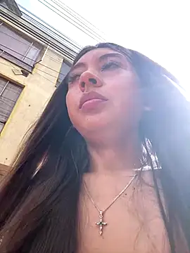 Snapshot of Sara-cooper2 chatting on 10.30.25 Sara-cooper2 online show from 10.30.25