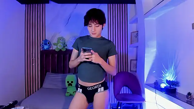 Snapshot of MathiasGreen_ chatting on 02.10.26 MathiasGreen online show from 02.10.26