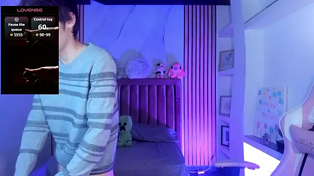 Snapshot of MathiasGreen_ chatting on 02.17.26 MathiasGreen online show from 02.17.26