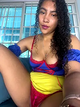 SophieD online show from 12.03.25