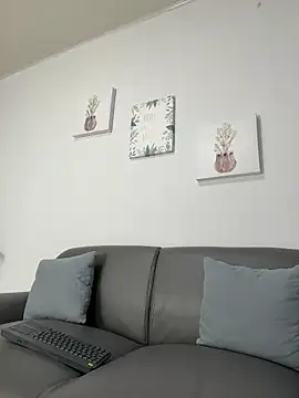 blackbullger  online show from 10.10.25