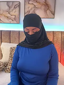 azza   online show from 10.24.25