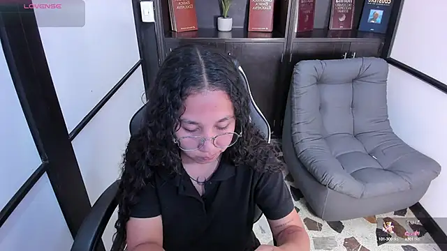 Noahsmitth  online show from 09.26.25