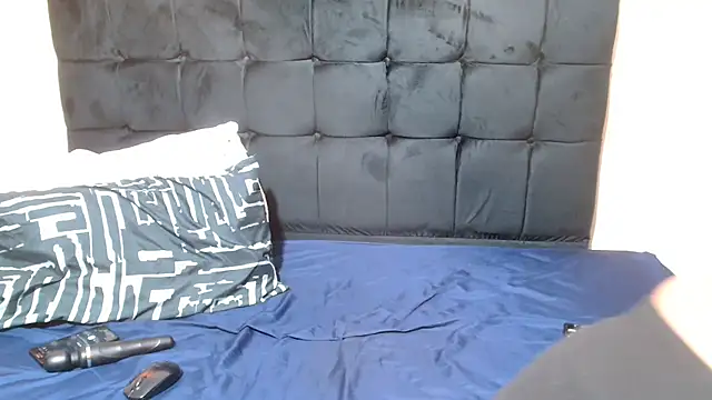 Snapshot of Sexy_PureFire chatting on 10.02.25 Sexy PureFire online show from 10.02.25