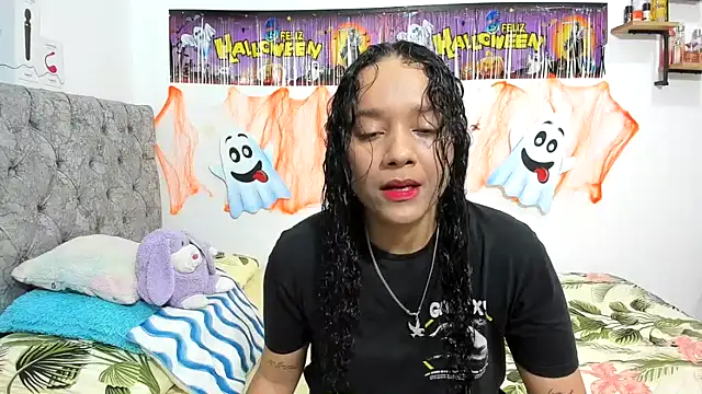 nay and aleja1 online show from 10.25.25