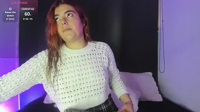 Lila Cox online show from 10.02.25