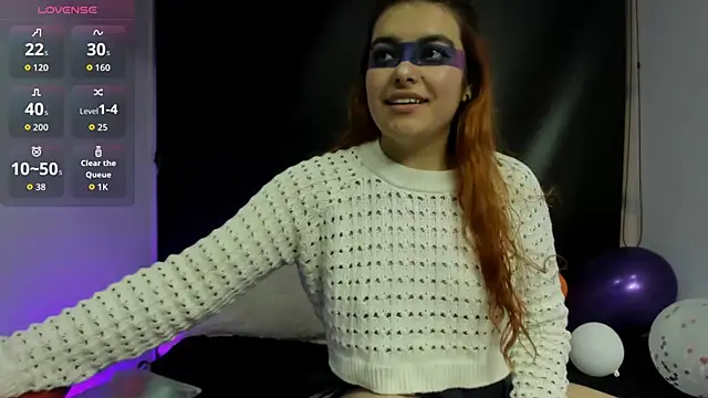 Lila Cox online show from 10.06.25