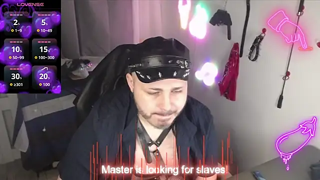 Snapshot of FabianKinky chatting on 11.04.25 FabianKinky online show from 11.04.25