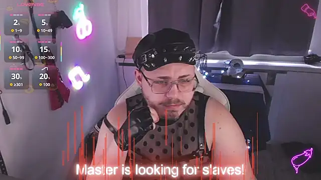 Snapshot of FabianKinky chatting on 11.10.25 FabianKinky online show from 11.10.25