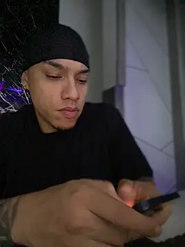 AlphaMasterXxx online show from 10.25.25