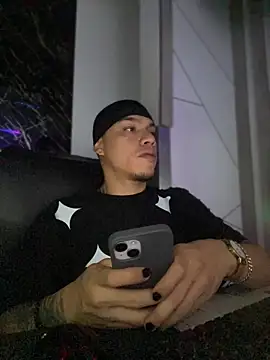 AlphaMasterXxx online show from 10.31.25