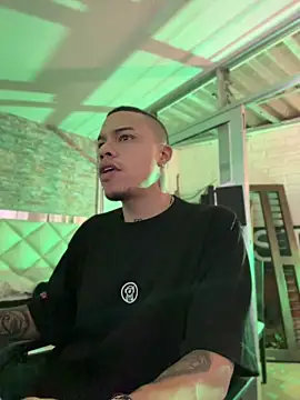 AlphaMasterXxx online show from 04.15.26