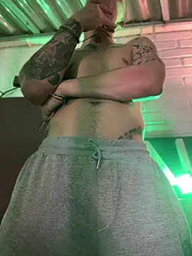 AlphaMasterXxx online show from 04.16.26