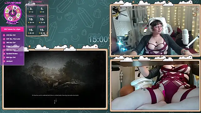 Snapshot of ithuriella chatting on 10.13.25 ithuriella online show from 10.13.25