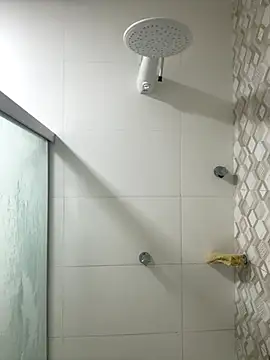 Snapshot of Morenocasado34liberal chatting on 10.23.25 Morenocasado34liberal online show from 10.23.25