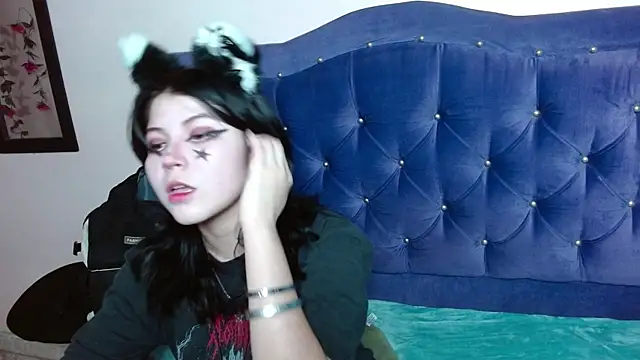 Ginebra Sensual online show from 10.18.25