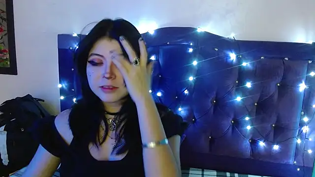 Ginebra Sensual online show from 11.04.25