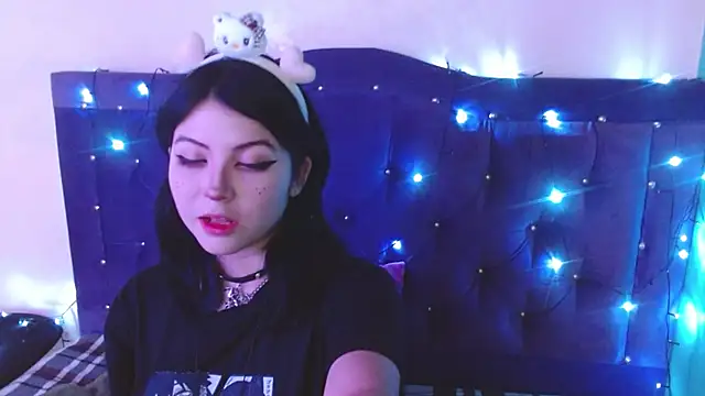 Ginebra Sensual online show from 11.06.25