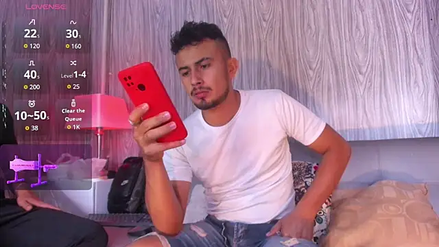 Valentiinoss online show from 10.10.25