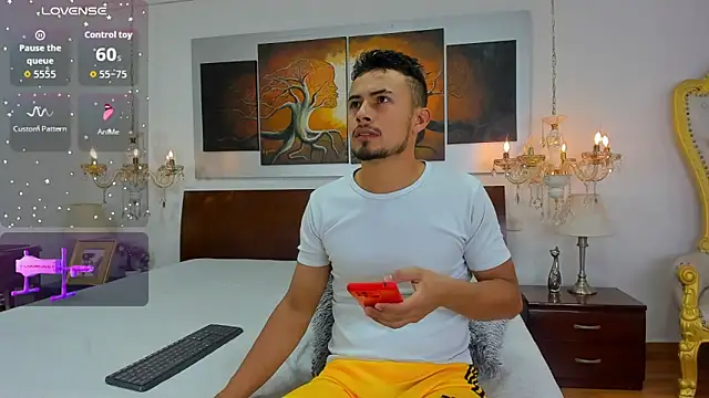 Valentiinoss online show from 02.11.26