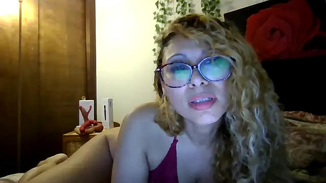 lickablelopez online show from 09.28.25