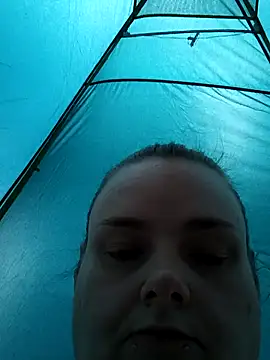 Snapshot of PainPriness chatting on 10.11.25 PainPriness online show from 10.11.25