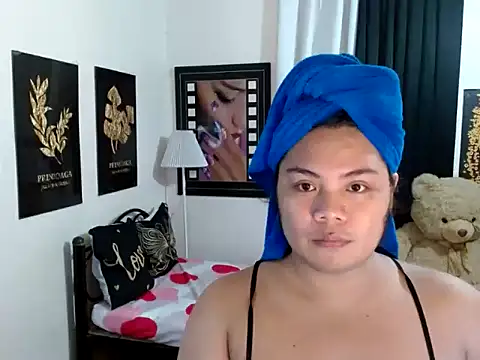 Snapshot of TSbrianaHugeCock chatting on 02.10.26 TSbrianaHugeCock online show from 02.10.26