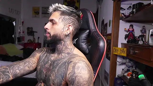 logan hugh8 online show from 04.27.26