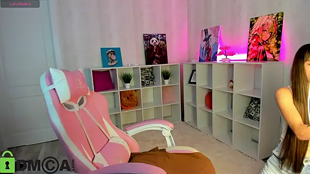 lasly moon online show from 09.12.25