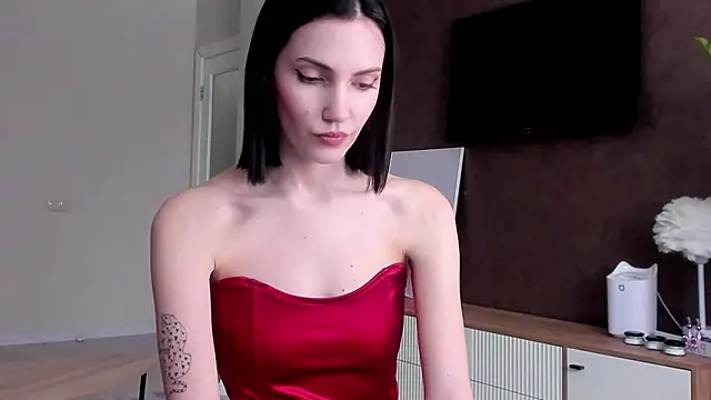 Snapshot of AdeleShinemm chatting on 11.07.25 AdeleShinemm online show from 11.07.25