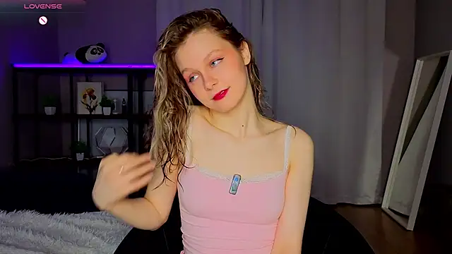 Tender beauty online show from 04.19.26