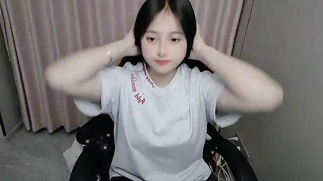 Snapshot of xxz98 chatting on 04.10.26 xxz98 online show from 04.10.26