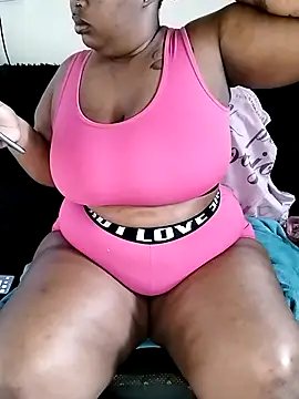 Bbwcaramel30 online show from 09.18.25
