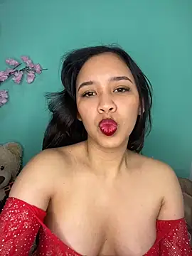 Snapshot of Esmeraldagh_ chatting on 11.01.25 Esmeraldagh online show from 11.01.25