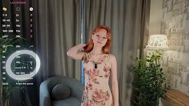 TiannaBorlace online show from 09.29.25